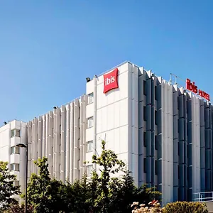 Otel Ibis Lyon Est Bron
