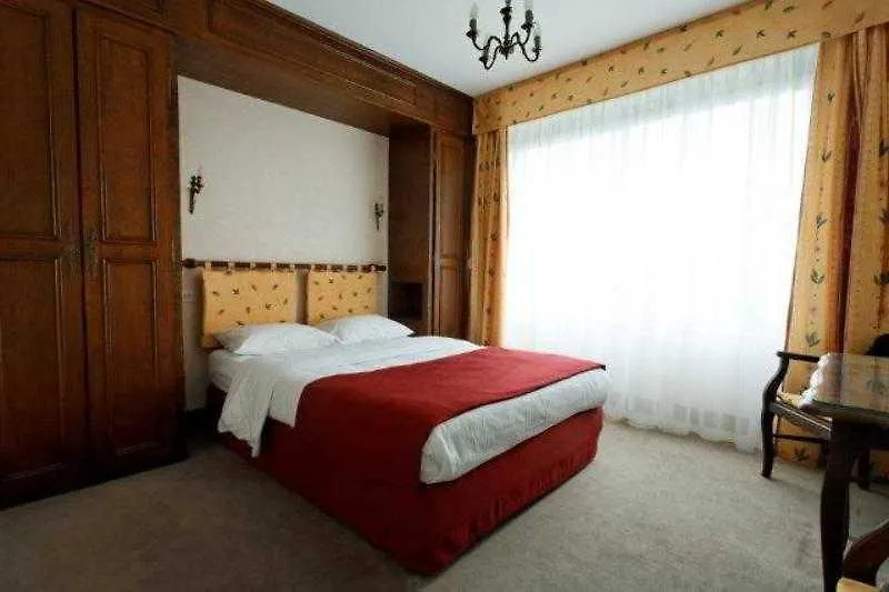 The Originals City, Hotel Armen Le Triton, Roscoff 3*,