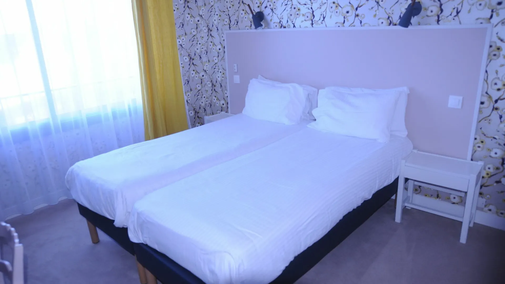 The Originals City, Hotel Armen Le Triton, Роскоф